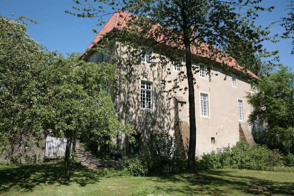 Haus Keppelborg: Zi Antonia Mit Kirchplatzblick Lägenhet Heek Exteriör bild